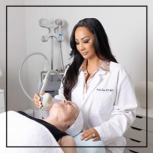 IPL Photofacials Specialist in Northridge, Los Angeles, CA